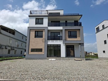 宜蘭高鐵特區厚功夫全新5套房電梯農舍｜宜蘭縣宜蘭市清華二路