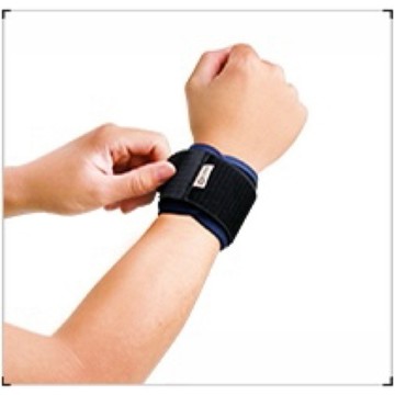 ✿新信義藥局✿ 威爾登 Comfortmed 系列 護具 ｜吸濕排汗型護腕CO-3007