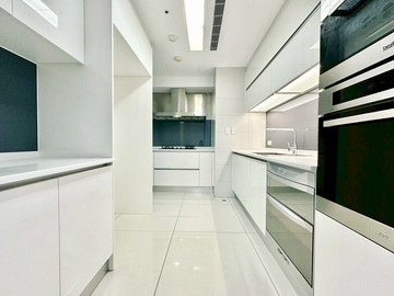 高鐵特區指標建案！高質感社區大三房平車｜台中市烏日區三榮路二段