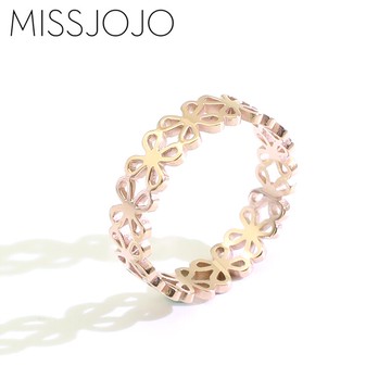 日韓版簡約光面光板四葉草花朵鏤空鈦鋼鍍18K玫瑰金食指戒指女