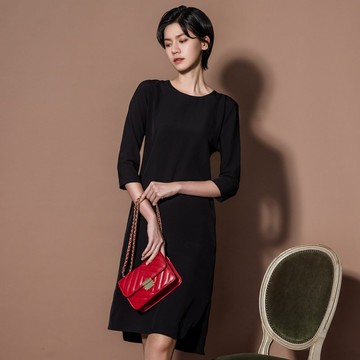 【MEDUSA】素雅剪裁黑色緞感洋裝(M-XL) | 女小禮服 中長洋裝