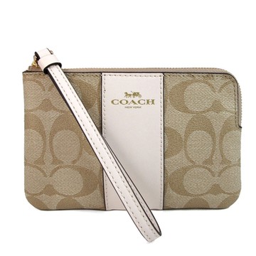 COACH 馬車防潑水Logo皮革條式手拿包(卡其白)