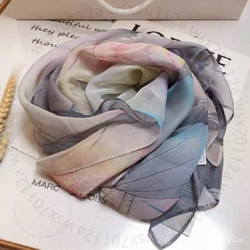 絲巾真絲夏新款旅遊防曬沙灘巾時尚桑蠶絲圍巾女高檔薄款媽媽紗巾 J S O Y 4