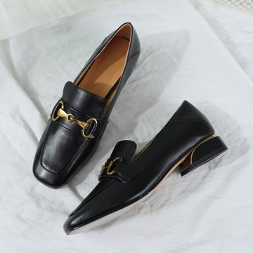 2025秋季新款英倫方頭鏈條粗跟低跟真皮一腳蹬樂福鞋單鞋女小皮鞋