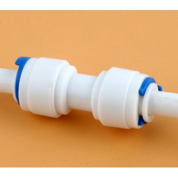 淨水器接頭1544 2分快接直通 PE管對接 2分直通快接頭 塑膠接頭【1488】 123便利屋