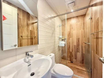 民權商圈心夢享｜輕屋齡鬧中取靜｜美2改1房平面車位｜高雄市前鎮區景德路