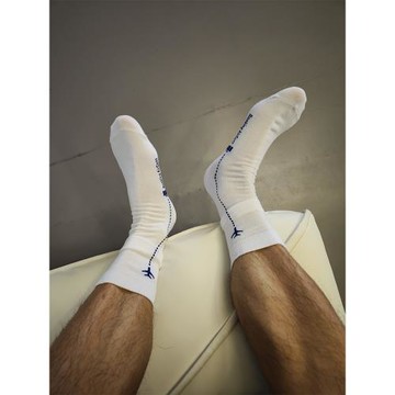 AIRGOTT潮牌男字母運動襪春夏季戶外吸汗透氣潮流中筒襪子男長襪