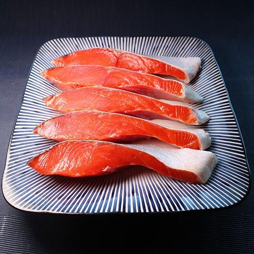 沖獲り紅鮭　片身（約1.25kg）  鮭 サケ さけ サーモン 天然 紅サケ 紅さけ ギフト プレゼント 贈答 お祝い