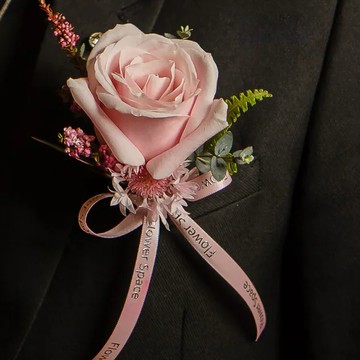 粉薔薇 胸花