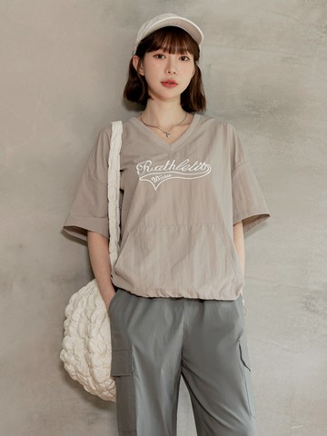 涼感．抗UV英文繡字寬版冰河系防曬上衣