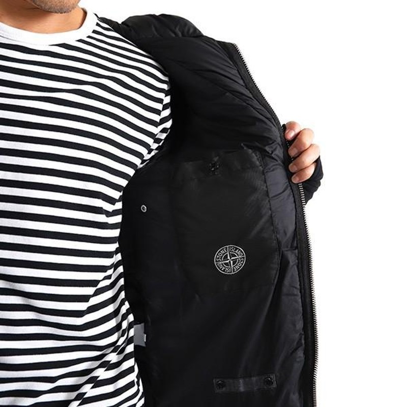 TIME SALE] STONE ISLAND ストーンアイランド フーディーダウン