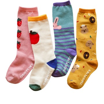 【DailyLike】正韓童襪 韓國製兒童長筒襪子4入組 高級精梳棉 安全防滑膠條 | 媽咪愛