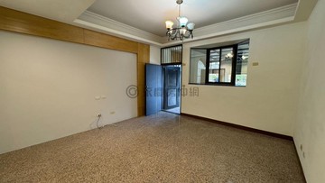 仁武八卦寮臨路超優質車墅透天(不淹水)｜高雄市仁武區永新四街