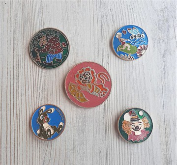 俄羅斯兒童別針徽章復古-蘇聯卡通英雄別針徽章五件