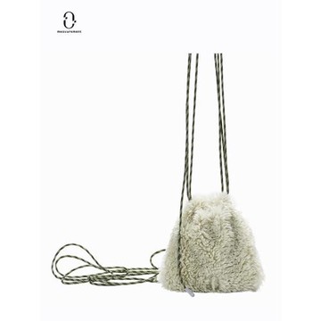 李溪芮秋冬毛絨包手機包迷你淺綠色棕色美拉德色系穿搭斜挎手提包