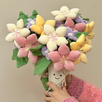 🌟臺灣出貨🌟毛絨花束手捧花|520生日禮物|可愛女生熱門禮物趣味玩偶安撫公仔 畢業花束 永生花束 母親節花束 畢業禮