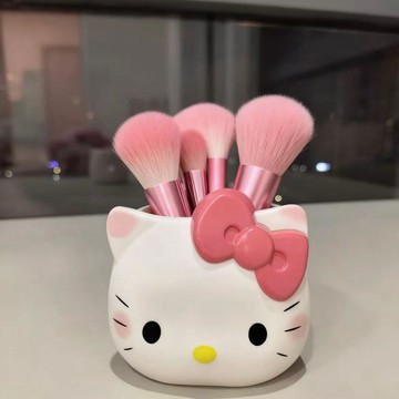 ✨臺灣出貨✨軟萌腮紅HelloKitty收納盒創意高顏值桌上擺件宿舍辦公化妝刷筆筒