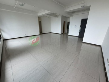A081瓏山林大河仰望紅樹林河岸藏品 A18三房｜新北市淡水區中正東路二段