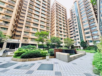 龍安竹城福岡2房車 邊間 衛浴開窗｜桃園市桃園區龍安街