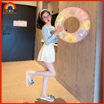 🍈夏季新款🍈女童泳裝 女童泳衣 女寶泳裝 女大童泳衣 保守泳衣女童泳衣長袖2026新款高級感中大童女孩海邊連體裙I7