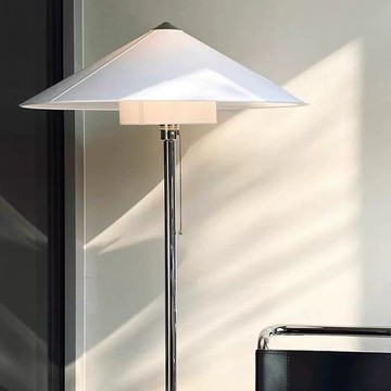 Tecnolumen包豪斯中古落地燈設計師款酒店沙發旁書房落地燈223-YJ 公司貨