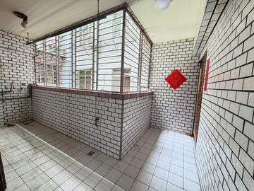 重陽富貴鄰正義北商圈三重國小捷運站高樓｜新北市三重區重陽路四段