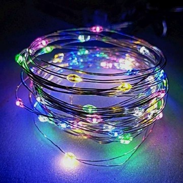 MODACore 摩達客 50燈LED銅線浪漫星星聖誕燈串 USB/電池兩用 優雅質感吊飾與環保風格設計  彩色光  1件