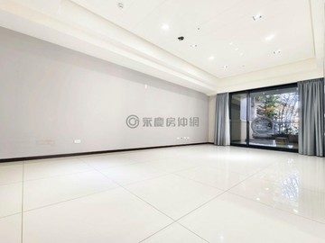 專任東方嘉磐｜科博勤美商圈精裝美視野大三房平車｜台中市西區臺灣大道二段