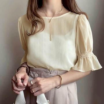 MOCO簡約日系素色圓領鬆緊荷葉袖後綁帶雪紡上衣M~XL