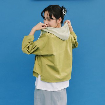 【Dailo】短版抽皺袖顯瘦連帽長袖襯衫 綠 駝