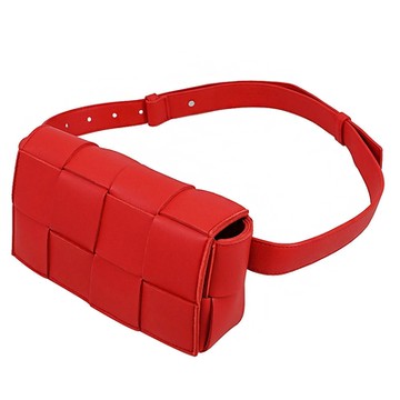 BOTTEGA VENETA 寶緹嘉  Cassette 經典編織翻蓋胸口包/腰包(紅)
