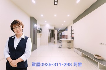 仁武國小旁｜六年輕屋齡｜臨路精裝車庫別墅｜高雄市仁武區仁和南街