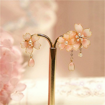 原創 | 【昭和桜】櫻花瓣立體漸變不對稱造花液925純銀耳釘耳夾