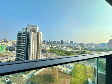 中都濕地首排・樹禾苑景觀兩房＋平車✨永久棟距的日常｜高雄市三民區美都路