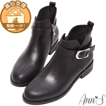 💖靴款任2雙贈靴撐片💖Ann’S史黛拉-訂製釦帶V型顯瘦曲線平底短靴3cm-黑