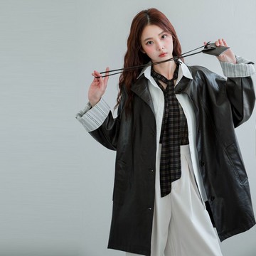 現貨★附小包!帥氣立領袖口附釦皮外套(共2色)0902 【NR1876】