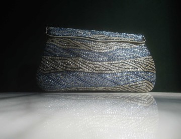 輝煌年代 OLD ERA _早期二手台灣製手工製貴夫人珠珠包