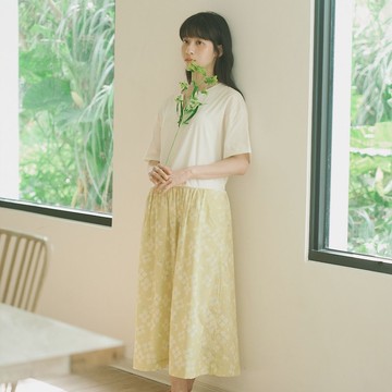 印花樂X連俞涵 低腰線拼接長洋裝/花開原野/含羞草黃/山羌閱覽室