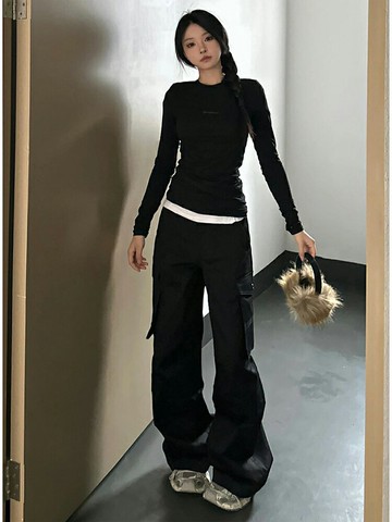 德絨磨毛黑色打底衫女秋冬保暖內搭加絨加厚長袖t恤修身辣妹上衣