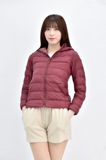 (S) uniqlo 長袖連帽大童紅色外套