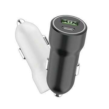 MCK-Q220 PD+QC 20W/3A 大輸出車用電源供應器