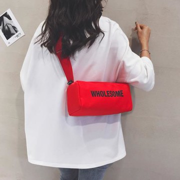 小眾洋氣時尚帆布包女斜挎運動健身小包學生休閑百搭尼龍單肩包潮