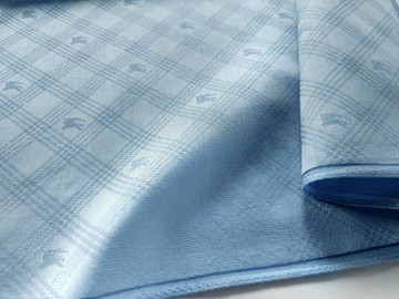 Burberry 復古手帕 — 經典格紋騎士馬術圖騰 19 x 19 英吋