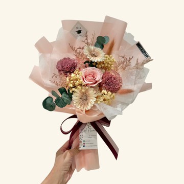 畢業花束 溫柔玫瑰粉永生花束