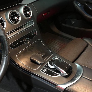 Benz 原廠w205 C205 S205 X253 C253 黑梣木中控台含時鐘 免費安裝 禾笙影音館 舊 蝦皮商城 Line購物