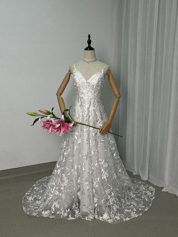 婚紗 細肩帶 V 領 包扣 奢華全蕾絲 婚宴/婚紗攝影