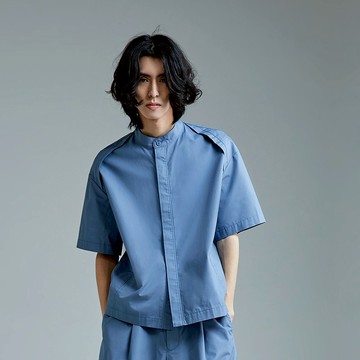 斜肩小立領襯衫