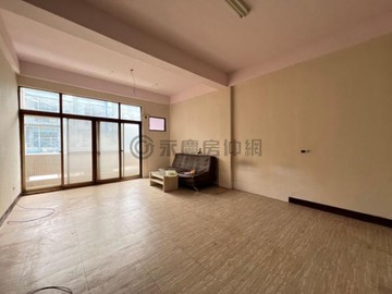 南區-店住合一、單坪價1字頭、自住投資佳｜台南市南區興隆路