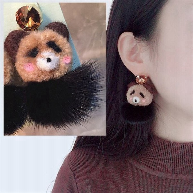 ピアス レディース アクセサリー 大ぶり 大きめ 大振り ビッグモチーフ フェイクファー ポンポン ボンボン たぬき 狸 動物 アニマル ラインストー 通販 Lineポイント最大0 5 Get Lineショッピング