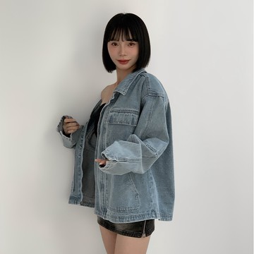 【Aa.chic】寬鬆口袋牛仔淺藍外套(單一色).女裝/牛仔/外套/翻領/寬鬆/淺藍/日常【C891201】